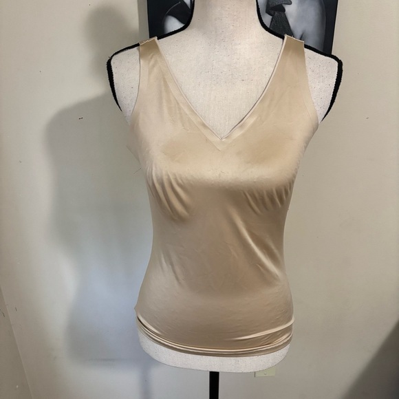 Flexees Shapewear Top XL - Picture 1 of 5